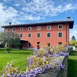 Panzió Fiori Di Maggio