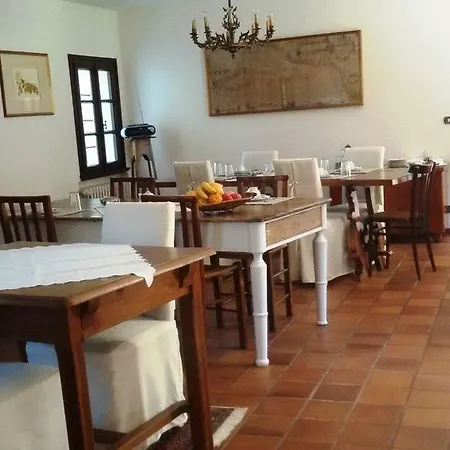 Fiori Di Maggio Bed and Breakfast