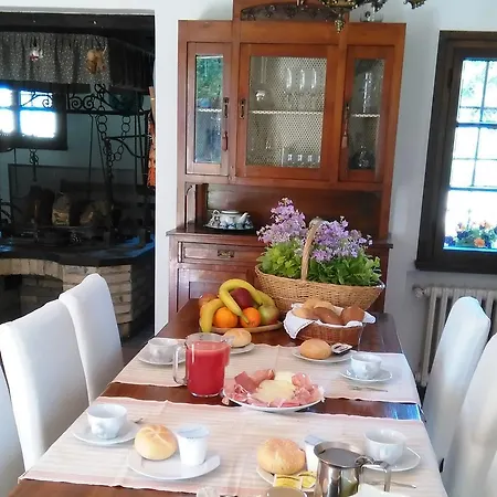 Fiori Di Maggio Bed and Breakfast