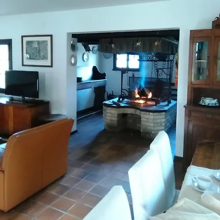 Bed & Breakfast Fiori Di Maggio 3*